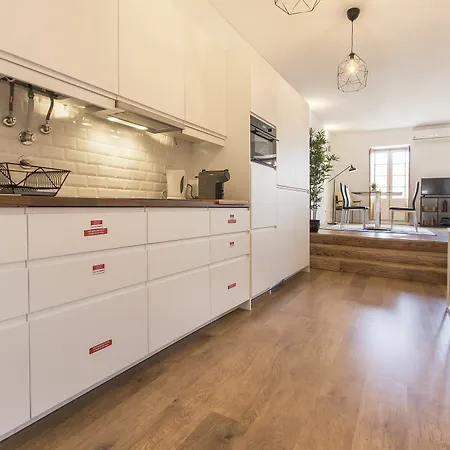 Apartment Santos Concept By Homing Lisbon